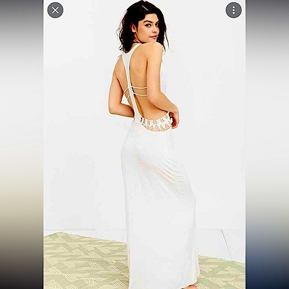 Urban outfitters white lace maxi dress staring at stars off white cutout dress - Picture 3 of 12